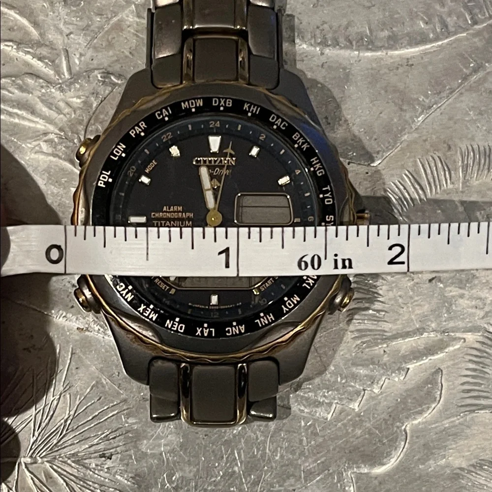 CITIZEN ECO-DRIVE Solar Titanium Dual-Display men’s watch